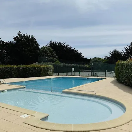 Holiday home 080 Domaine 80 Courtyard, Pool, Tennis La Couarde-sur-Mer