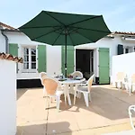 080 Domaine 80 Courtyard, Pool, Tennis La Couarde-sur-Mer