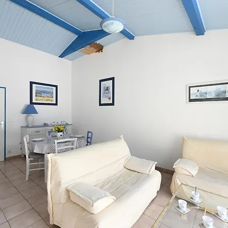 Semesterbostad 080 Domaine 80 Courtyard, Pool, Tennis *