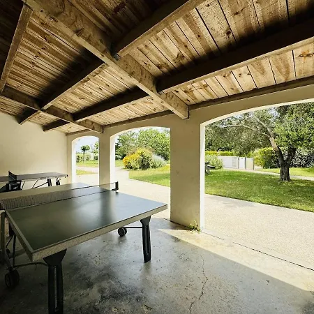 Semesterbostad 080 Domaine 80 Courtyard, Pool, Tennis *